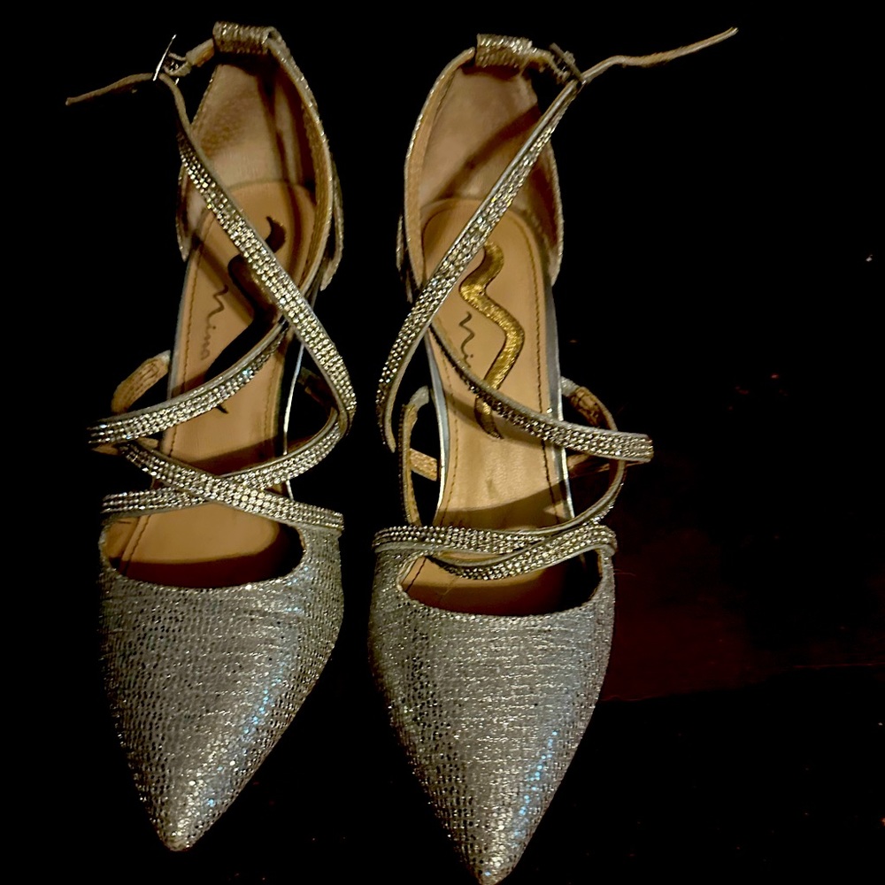 7.5 silver heels
